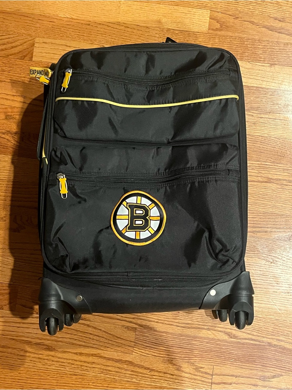 Boston Bruins 21” Black & Yellow Travel Carry-On Bag